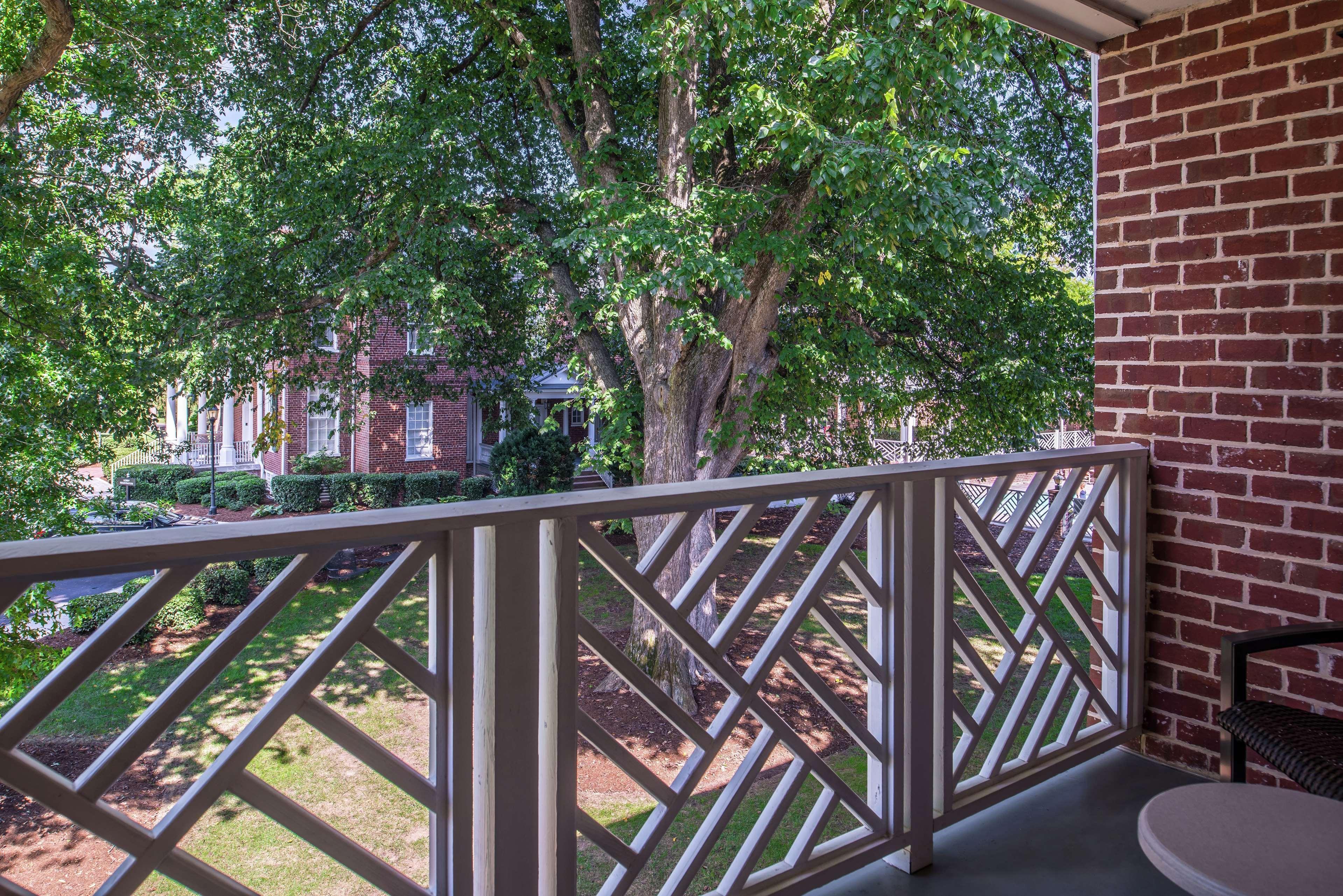 Hampton Inn Lexington Historic Area Bagian luar foto