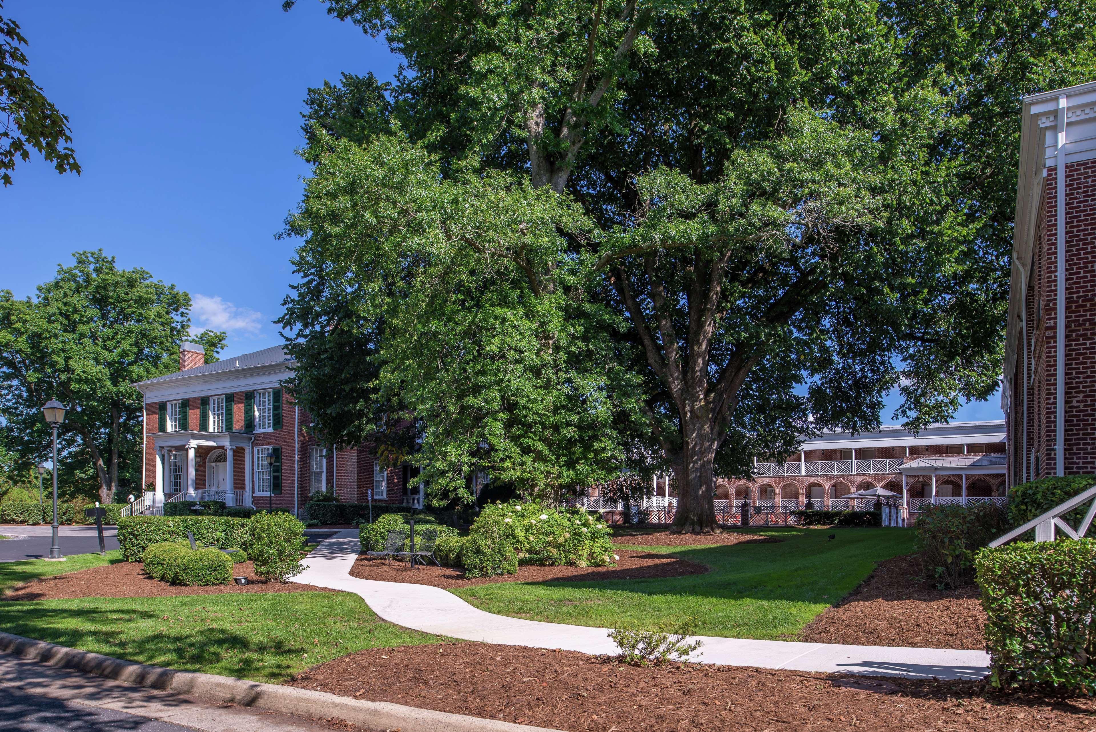 Hampton Inn Lexington Historic Area Bagian luar foto