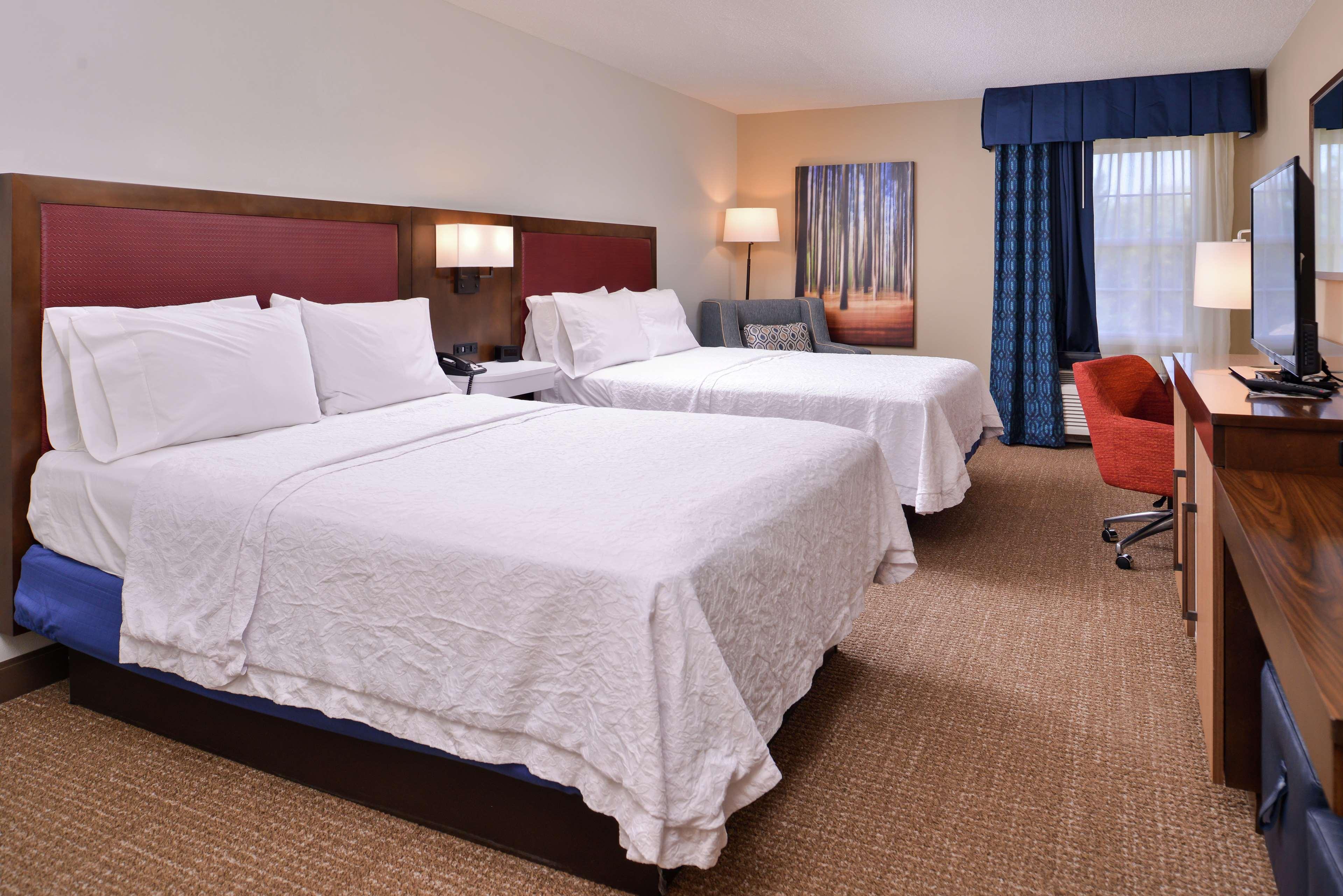 Hampton Inn Lexington Historic Area Bagian luar foto