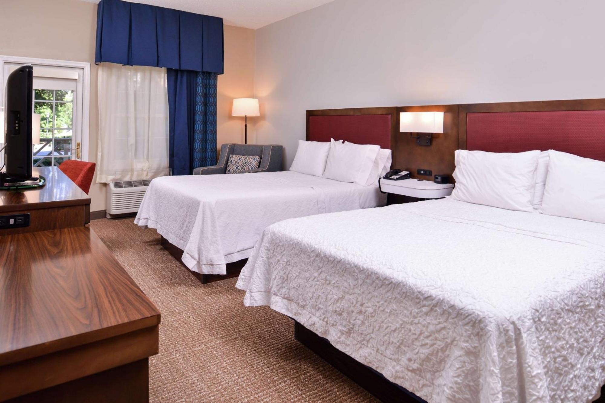 Hampton Inn Lexington Historic Area Bagian luar foto